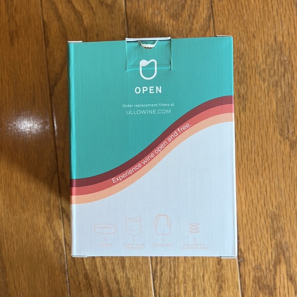 NEW Ullo Wine Purifier and Aerator - Picture 2 of 2